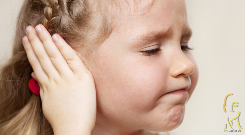 Dış Kulak Yolu Enfeksiyonu (Otitis Eksterna)